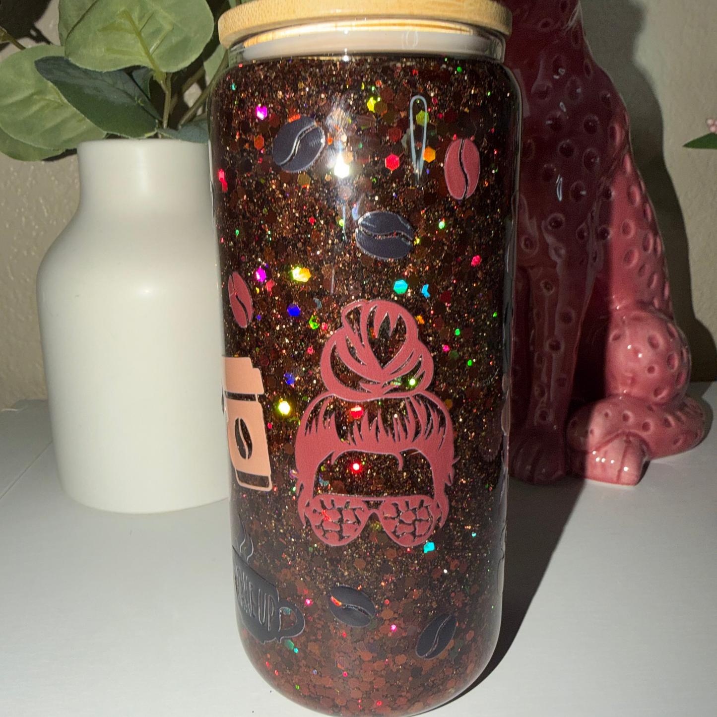 20oz Glass Mom Coffee