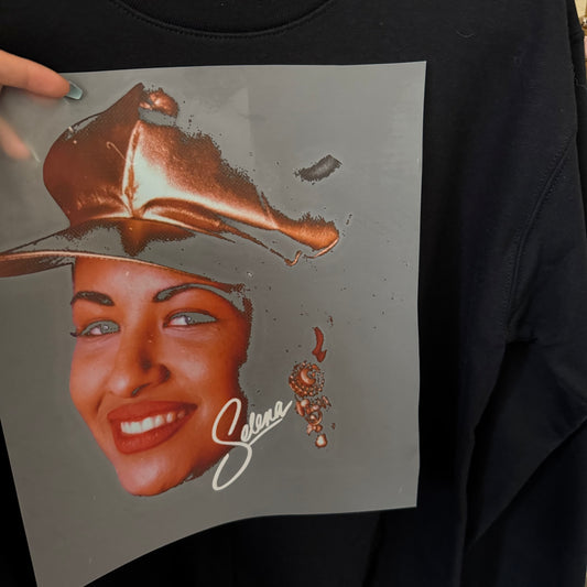 Selena Half Tone